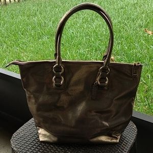 Cole Hann Gold Leather Logan Waverly